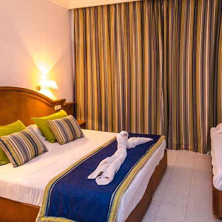 Yadis Hammamet Hotel Exterior photo